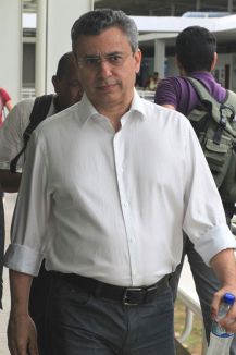 Em vÃdeo, Malouf diz que Taques pediu caixa 2