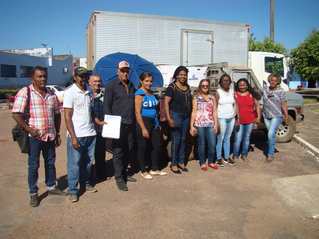 Kits de Irrigação são entregues a pequenos produtores de Peixoto