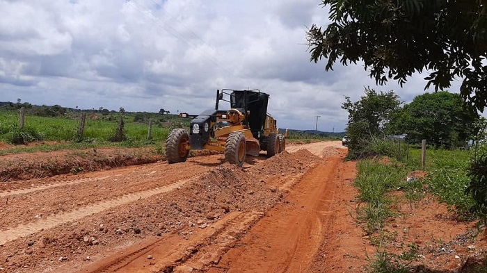 Estrada do Gaviãozinho foi cascalhada em Peixoto de Azevedo