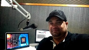 Locutor ajuda garotinho artista de Terra Nova do Norte 