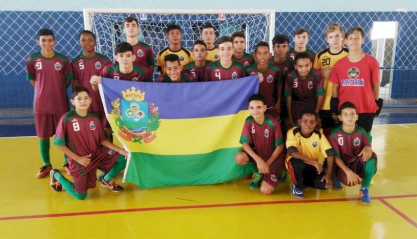 Matupá faz bonito no Triangular de Futsal em Nova Canaã do Norte