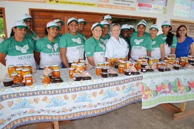 Mulheres de Flor da Serra sÃ£o capacitadas pelo SENAR-MT