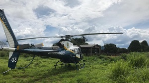 Invasores de fazenda que estão em mata são policiais e negociam rendição; tiroteio deixou 2 mortos