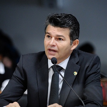 'Taques precisa se mostrar viável até setembro', diz senador José Medeiros