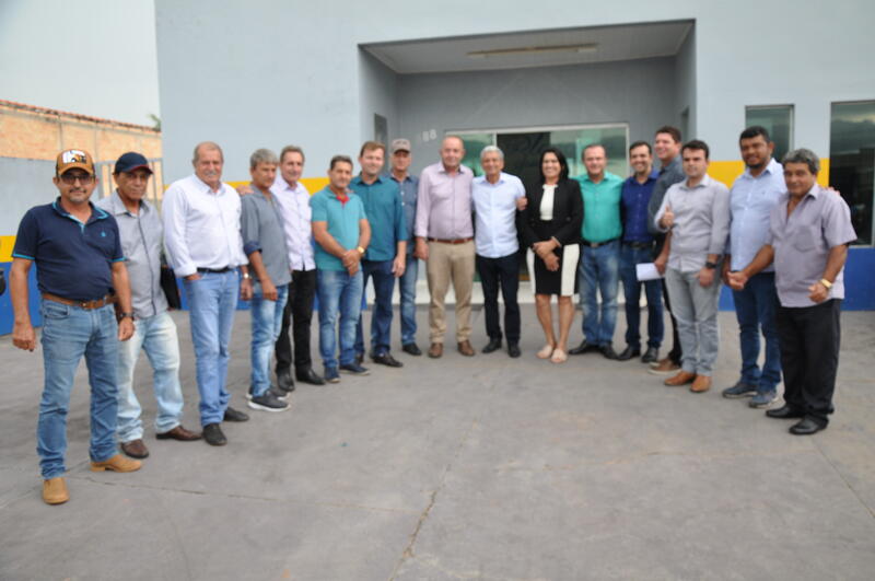 Senador Wellignton Fagundes visita Nova Santa Helena