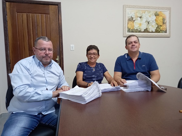 Vereadores defendem pagamento do piso salarial para ACS e ACE