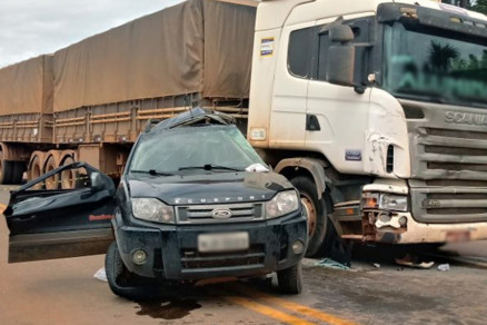 Acidente na BR-163 mata idosa de 70 anos e deixa um ferido