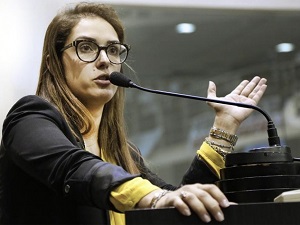 JanaÃ­na Riva diz que vai processar ex-prefeita Luciane Bezerra