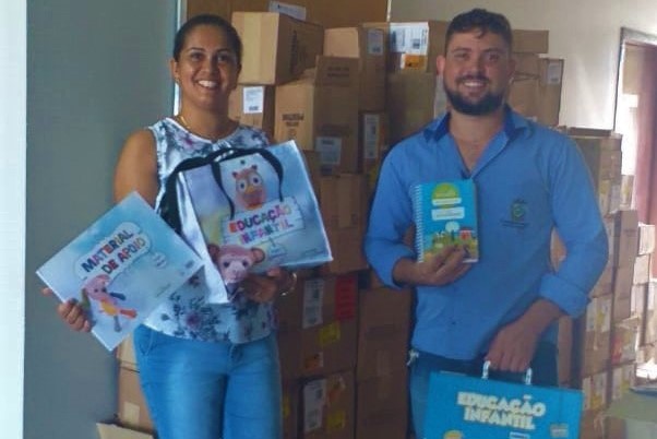 Nova Santa Helena recebe Materiais Didáticos e Pedagógicos do Sistema Positivo