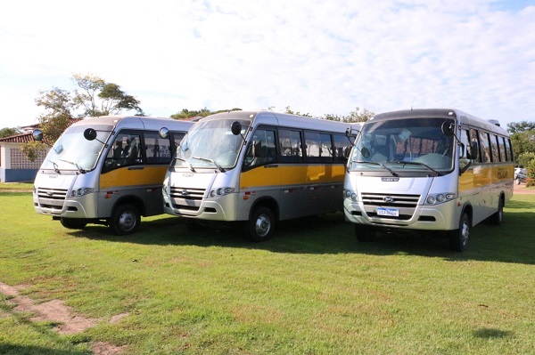 Educação faz aquisição de três novos ônibus escolares em Guarantã do Norte