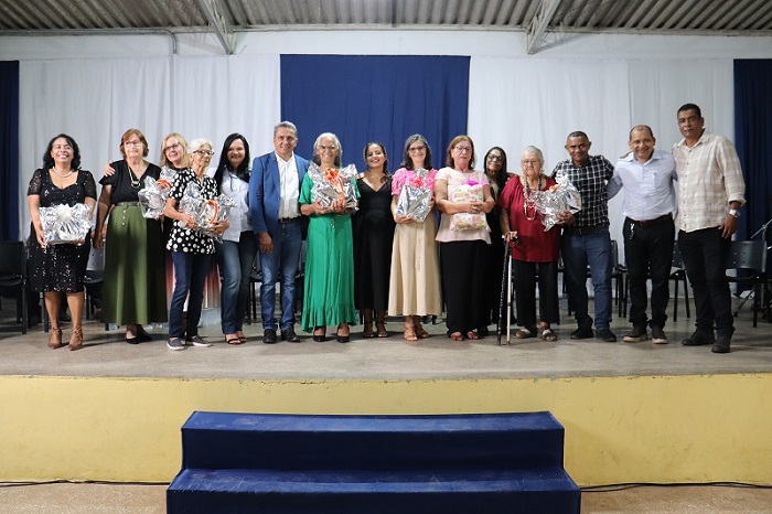 Dia do Professor é comemorado em Peixoto de Azevedo