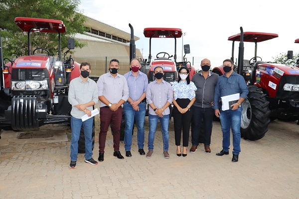 Patrulha Agrícola e Resfriadores de Leite para Agricultura Familiar