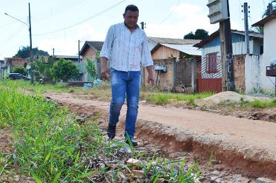 Vereador diz em redes sociais que ruas e avenidas de Peixoto estÃ£o em caos