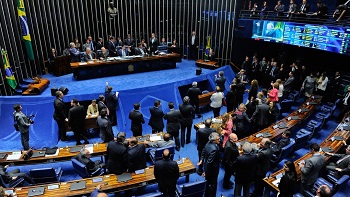 Com 50 votos favoráveis, Senado aprova reforma trabalhista
