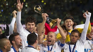 Corinthians:Justiça determina penhora da taça do Mundial de Clubes de 2012 