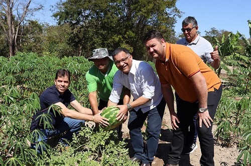 SEAF-MT e Prefeitura fomentam agricultura familiar