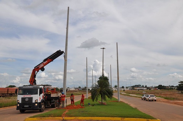 2ª Etapa do Projeto de Iluminação Turística da Avenida Hermínio Ometto