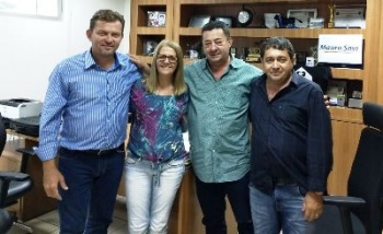 Prefeito e Vice-Prefeito de Terra Nova viabilizam emendas para SaÃºde e Cultura