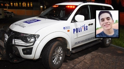 Caminhão passa por cima de motociclista na frente do pai em rodovia de MT