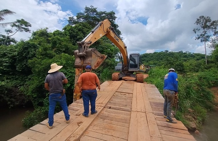 Prefeitura reforça Ponte do Rio São João em União do Norte