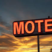 Mulheres sÃ£o surpreendidas e assaltadas em um motel