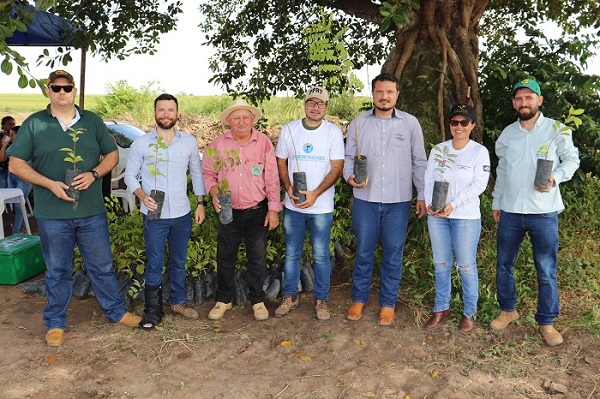 Frialto e Ponto Alto promovem ação socioambiental em Matupá