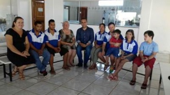 Vereador Marcos Icassati visita APAE no Dia Internacional da Pessoa com SÃndrome de Down