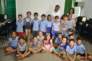 ESCOLA MUNDO ENCANTADO TRABALHA A SAÚDE BUCAL