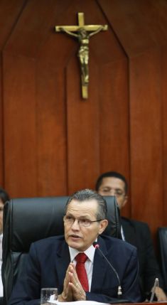 Silval Barbosa estÃ¡ prestes a ser formar em Teologia